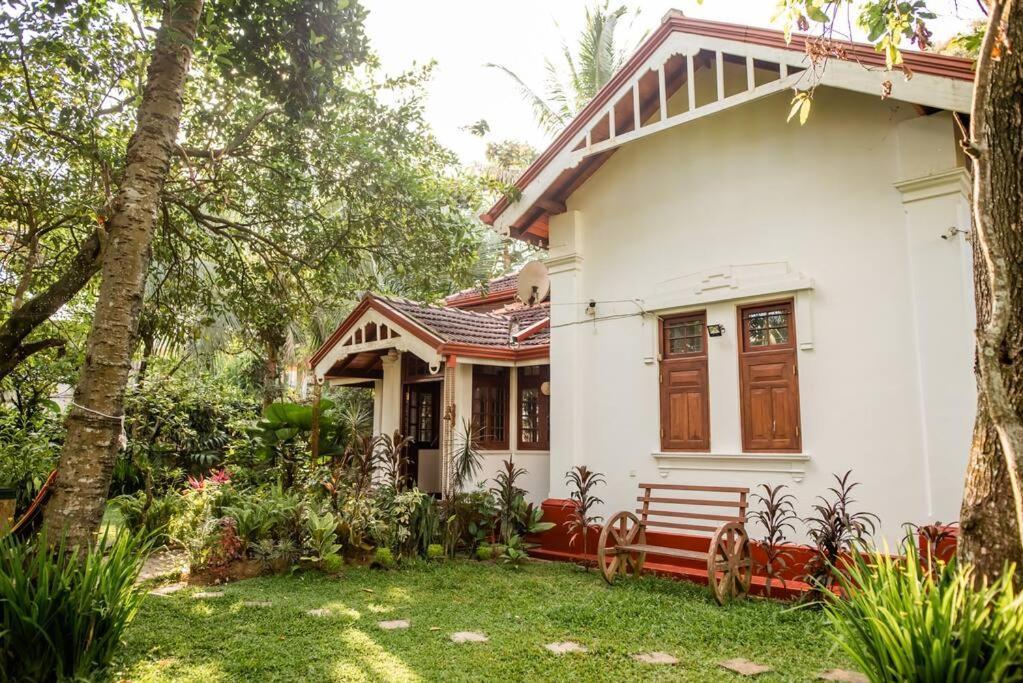 Colonial Residence Kandy Villa Zewnętrze zdjęcie